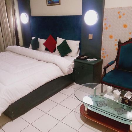Hotel New Mid City มุลตาน ภายนอก รูปภาพ