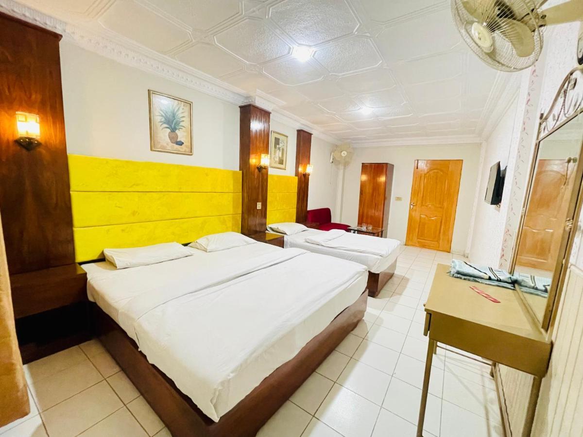 Hotel New Mid City มุลตาน ภายนอก รูปภาพ