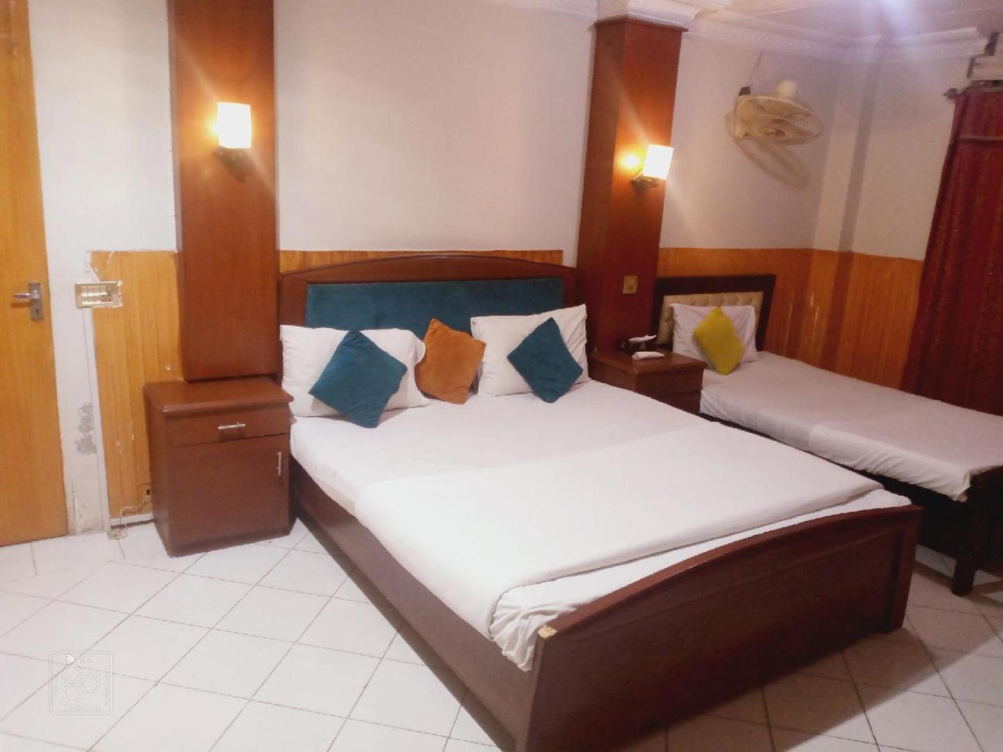 Hotel New Mid City มุลตาน ภายนอก รูปภาพ